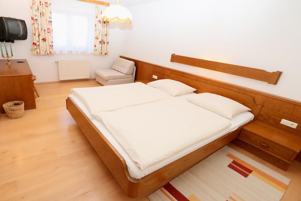 Ferienwohnung Domizil Wagrain Zimmer foto